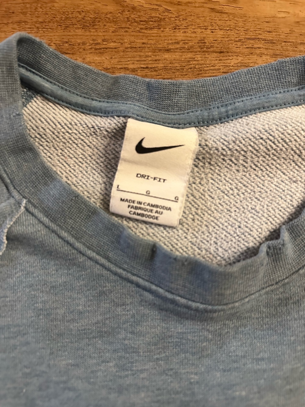 Nike Heritage Men's Dri-FIT Short-Sleeve Fleece Fitness Top - Picture 6 of 10